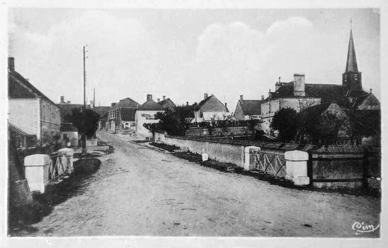 CPA_Villegouin_LeBourg02