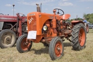 1956-Vendeuvre_France-16-Cv