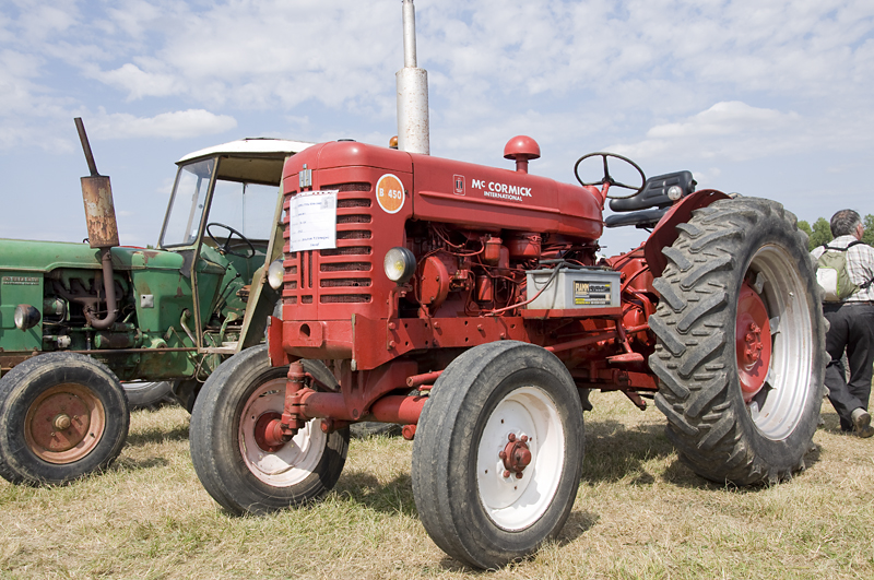 1962-Farmall-D950standard-Angleterre