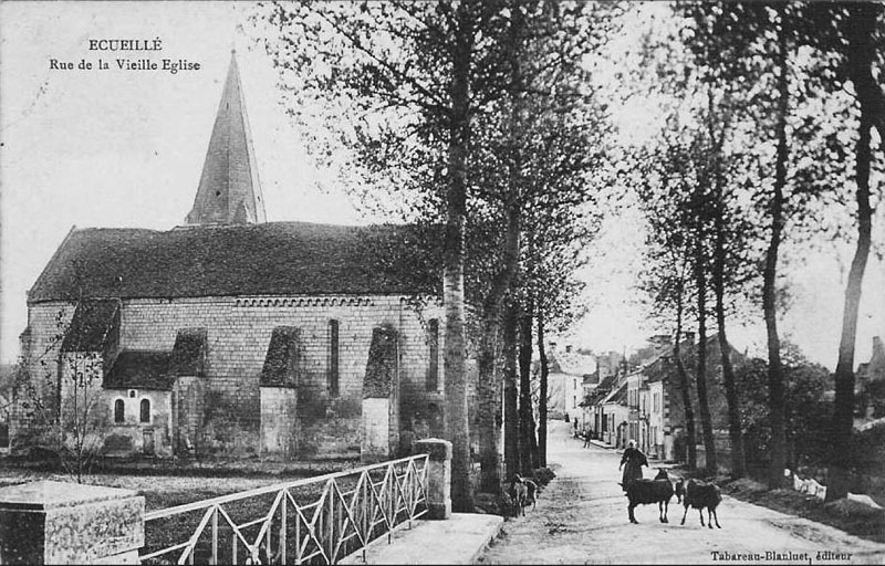 CPA_Ecueillé_RueVieilleEglise2