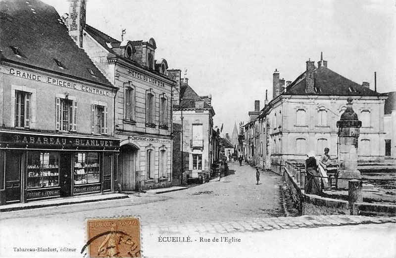 CPA_Ecueillé_rueDeLeglise2