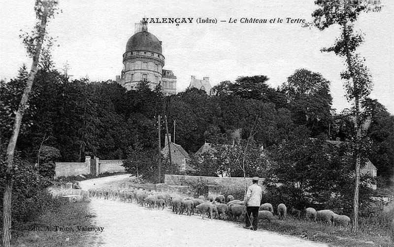 CPA_Valencay_ChateauEtTertre