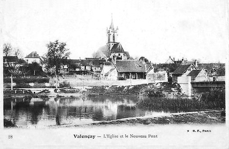 CPA_Valencay_EgliseetnouveauPont