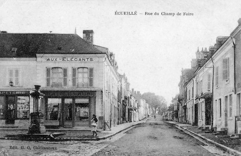 CPA_ecueillé_RueChampFoire4